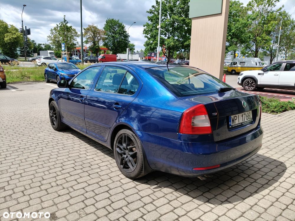 Skoda Octavia 2.0 TDI Ambiente - 6