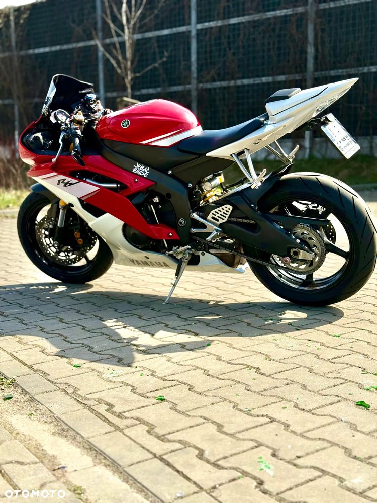 Yamaha R6 - 26