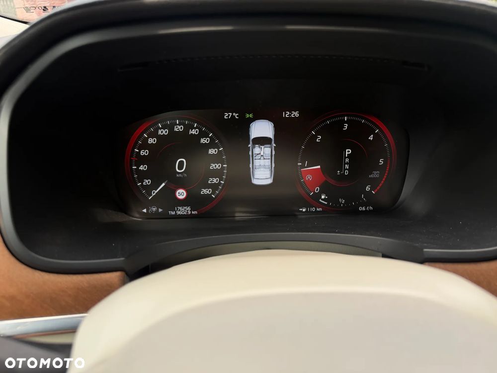 Volvo S90 D5 SCR AWD Inscription - 25
