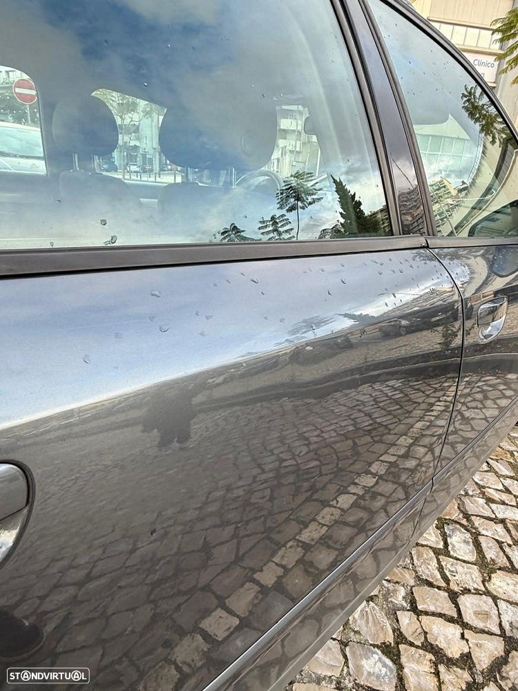 Audi A4 Avant 1.9 TDI m5 Sport - 5