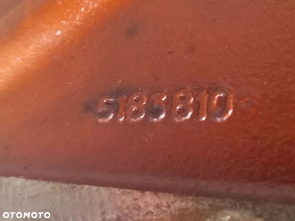 Obudowa skrzyni biegów Case MXM155 - 3