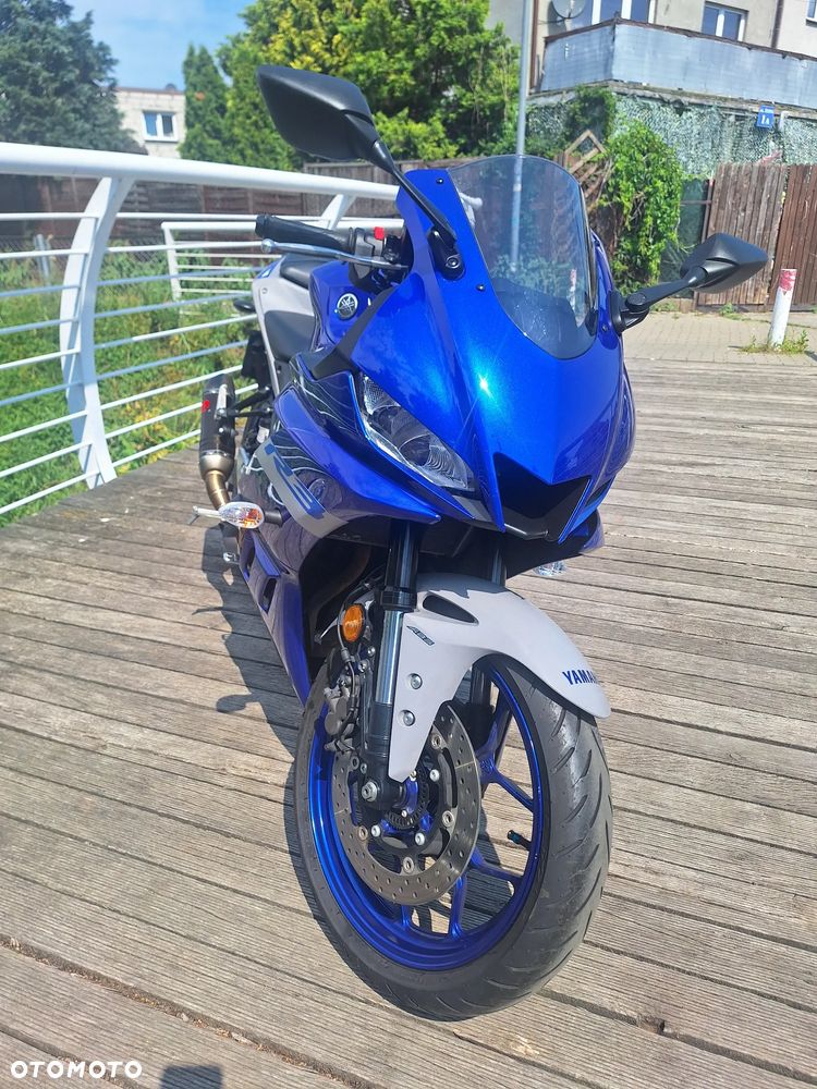Yamaha R3 - 5