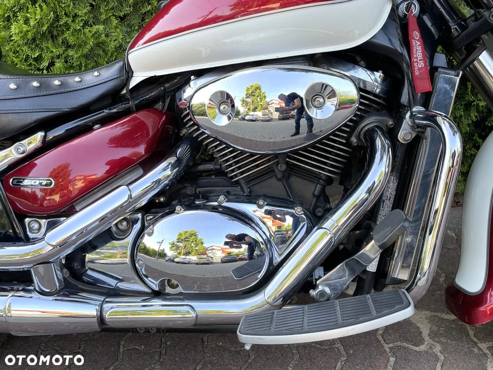 Suzuki VL 800 Volusia - Boulevard C50 - 12