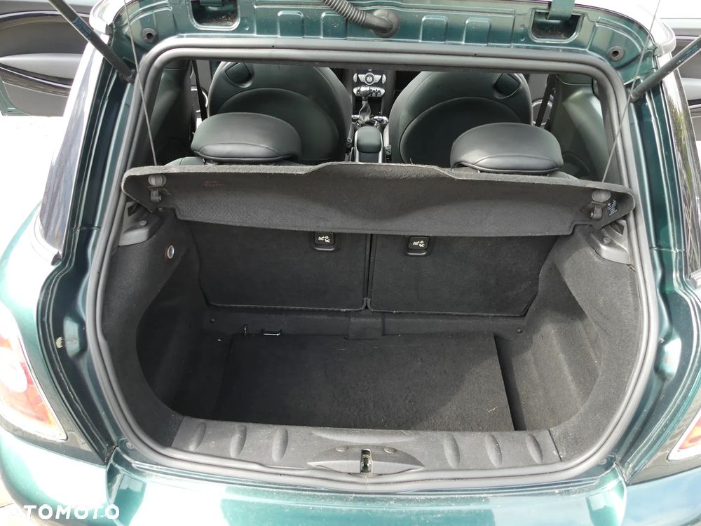 MINI Cooper Standard - 19