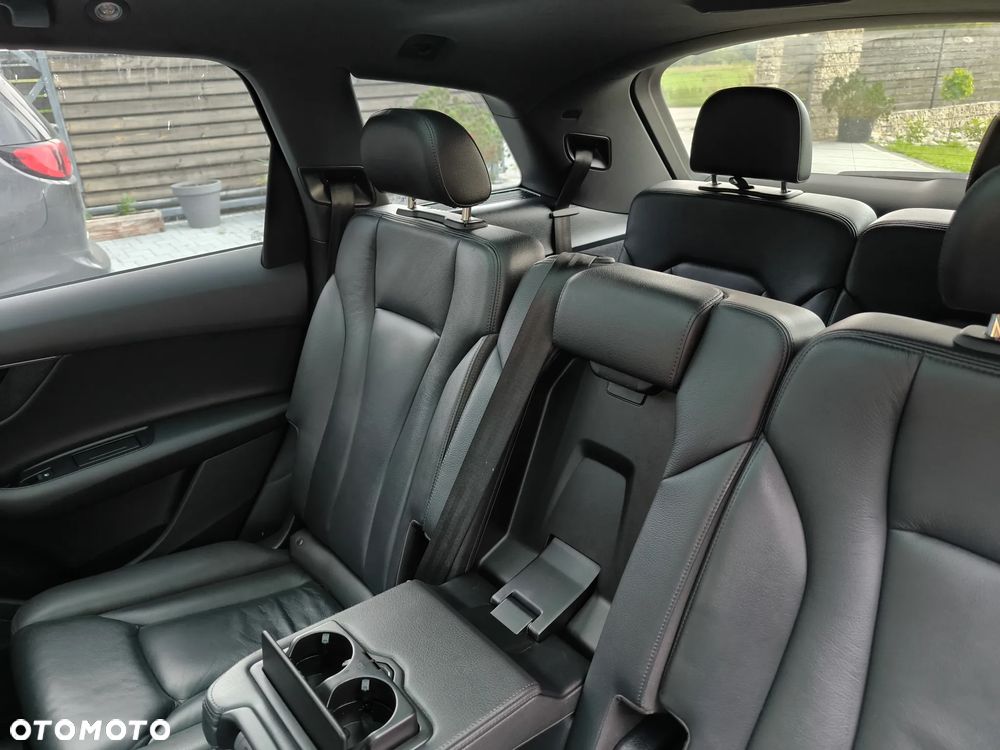 Audi Q7 - 5
