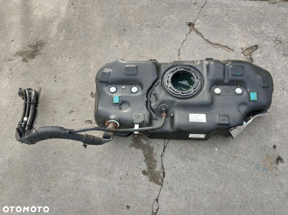 zbiornik bak paliwa HYUNDAI I20 II 1,4 CRDI 2014- - 1
