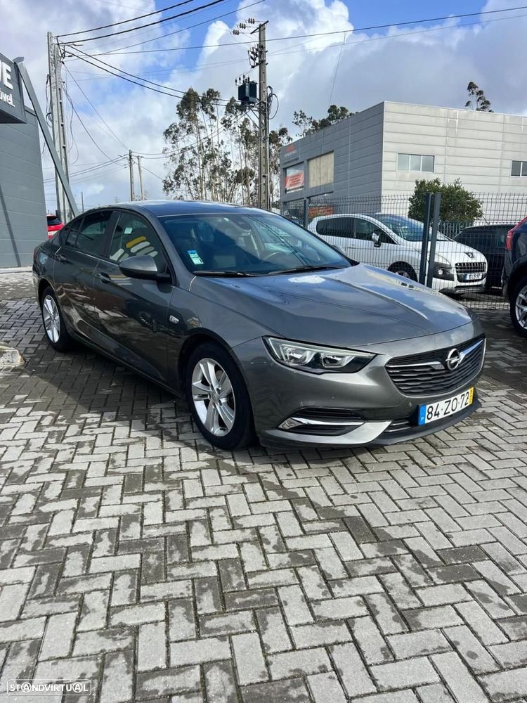 Opel Insignia Grand Sport 1.6 CDTi Dynamic - 2