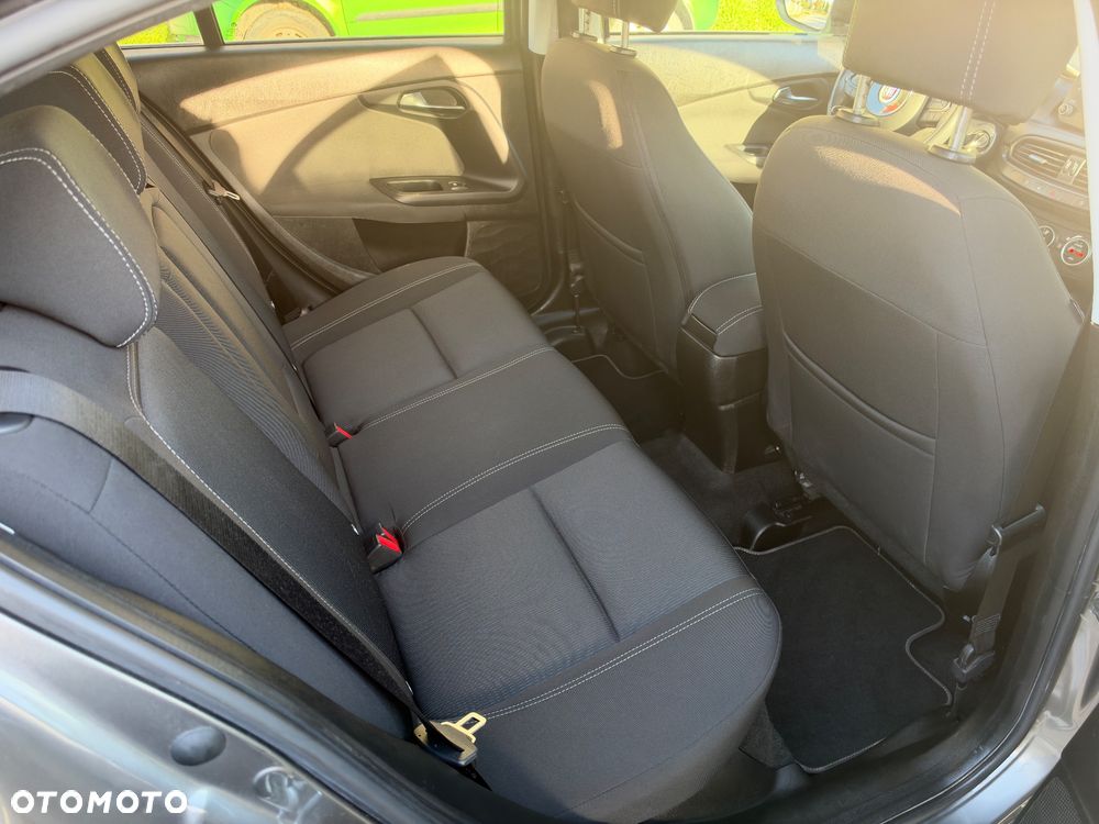 Fiat Tipo 1.4 T-Jet Business Line - 29