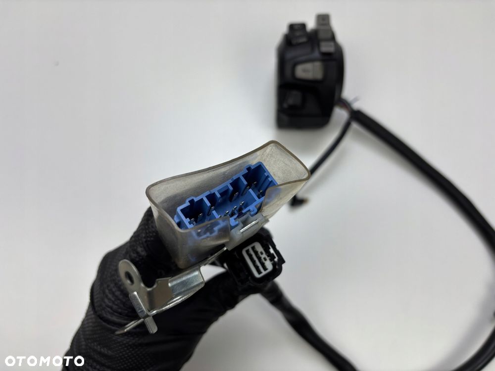 Lewy przełącznik Honda CBR 600RR PC69 2024- Oryginał - 12
