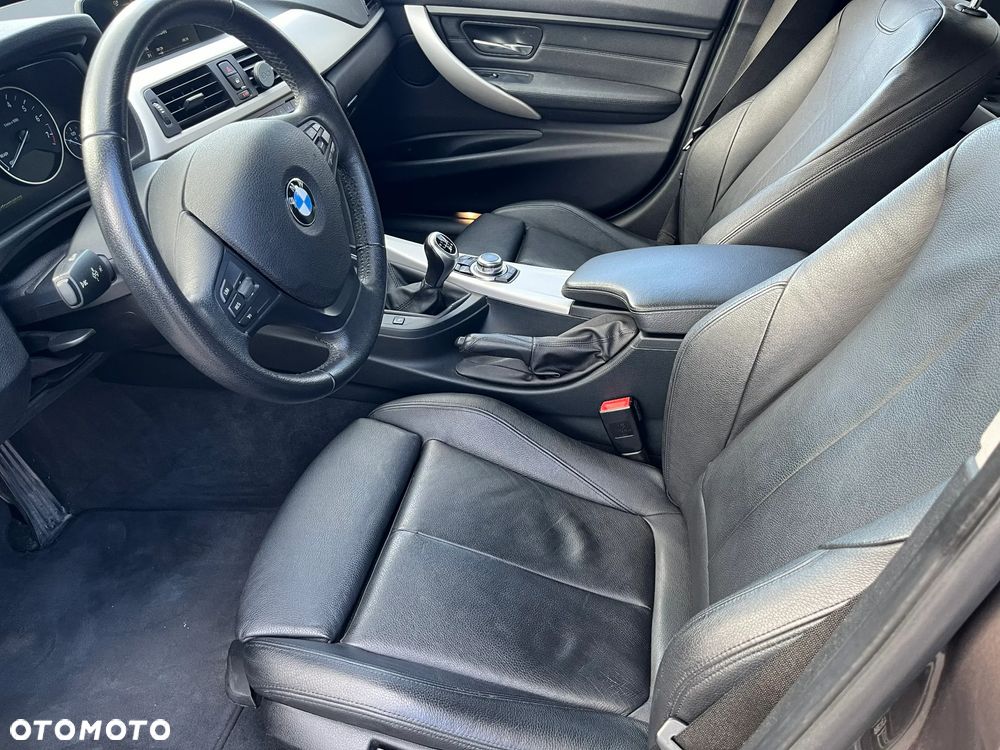 BMW Seria 3 - 14