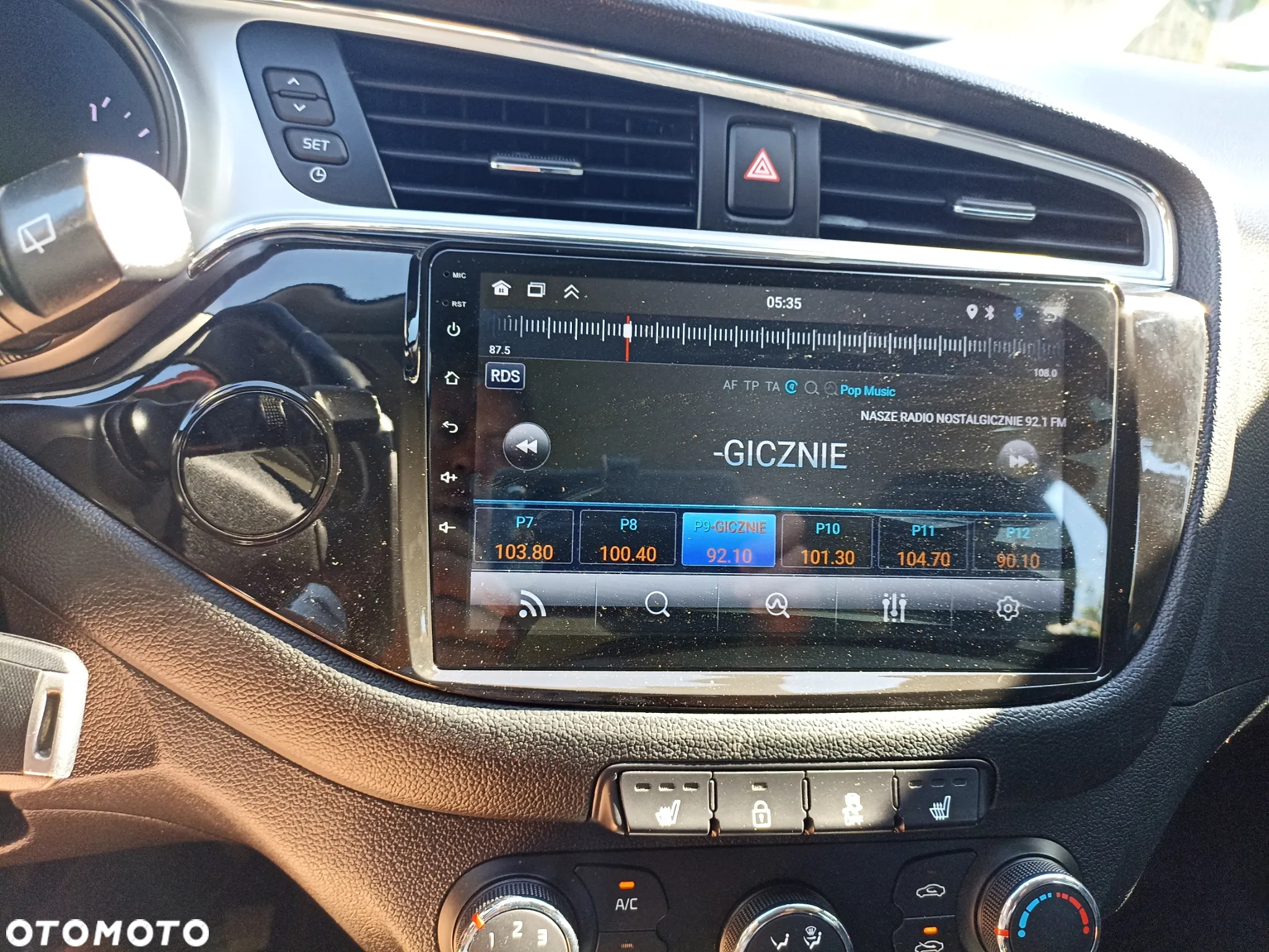 Kia Ceed - 22