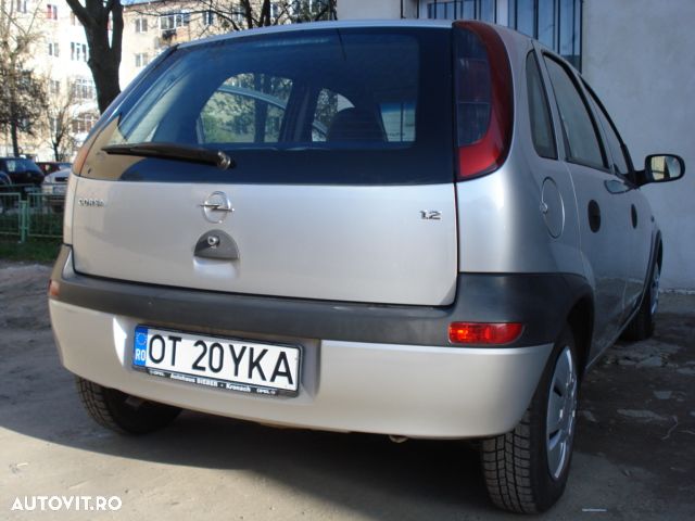 Opel Corsa - 11