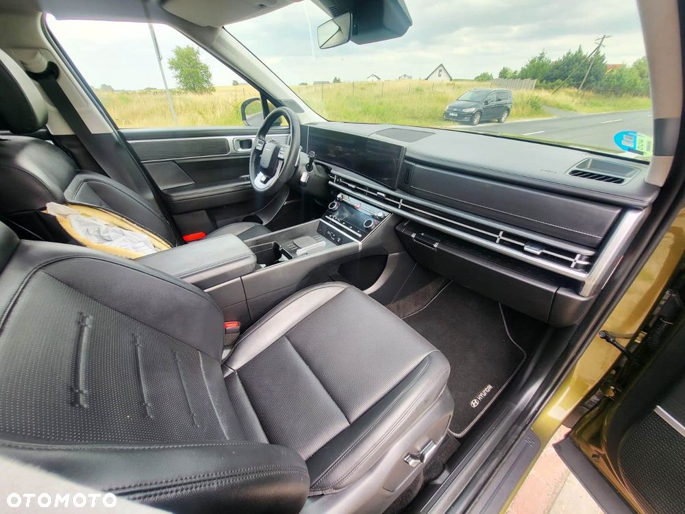 Hyundai Santa Fe 1.6 HEV 4WD SEVEN Signature - 7