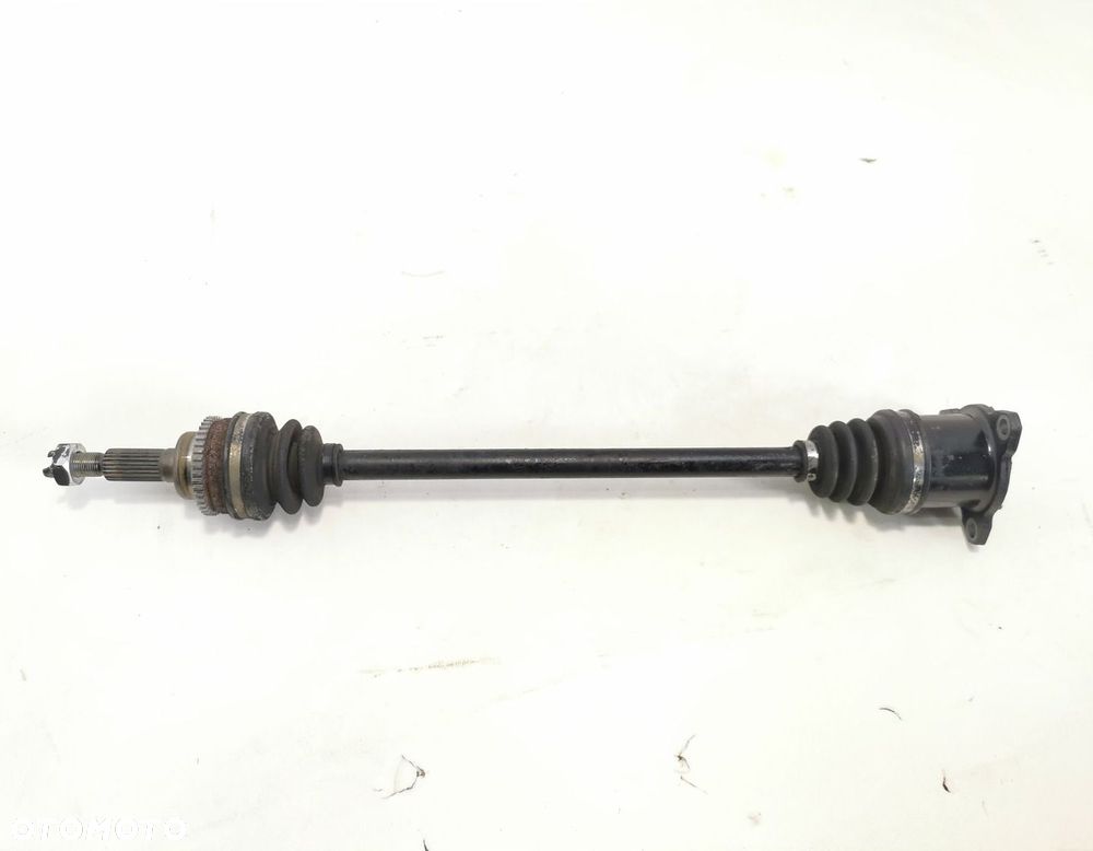 PÓŁOŚKA PÓŁOŚ LEWA TYLNA SUZUKI SWIFT MK6 04-10 4x4 - 1