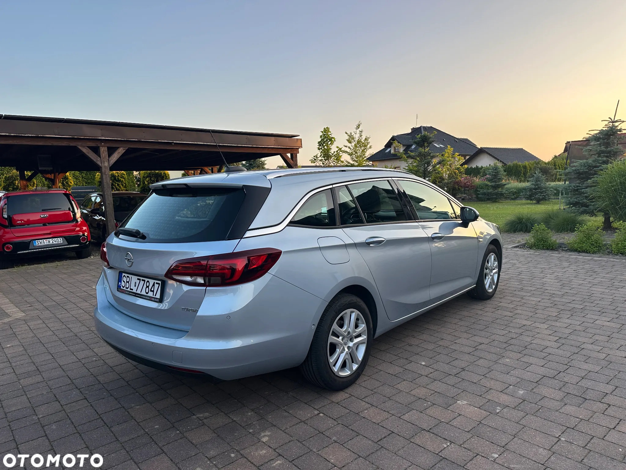Opel Astra 1.4 Turbo Innovation - 4