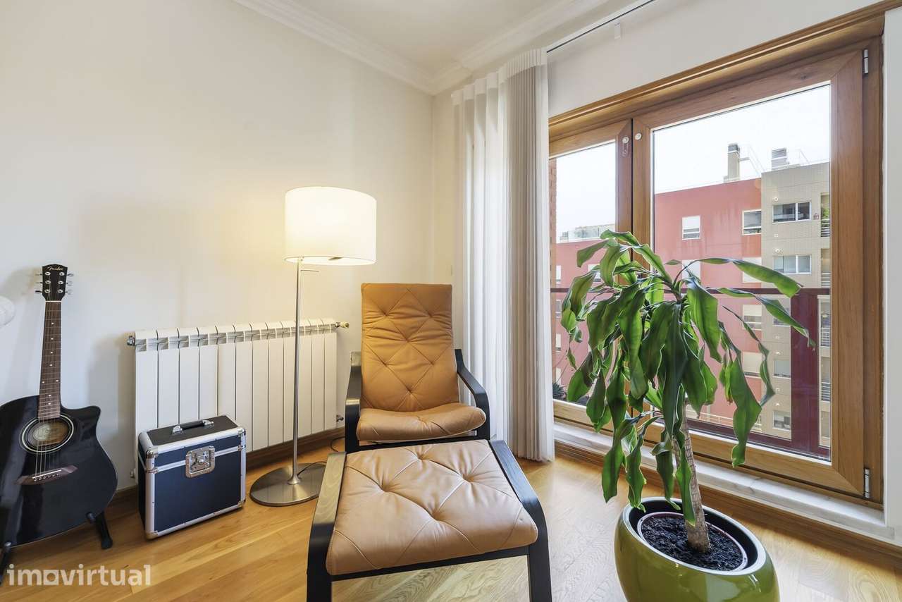 Apartamento T3 com estacionamento, Alto dos Moinhos, Lisboa - Grande imagem: 5/32