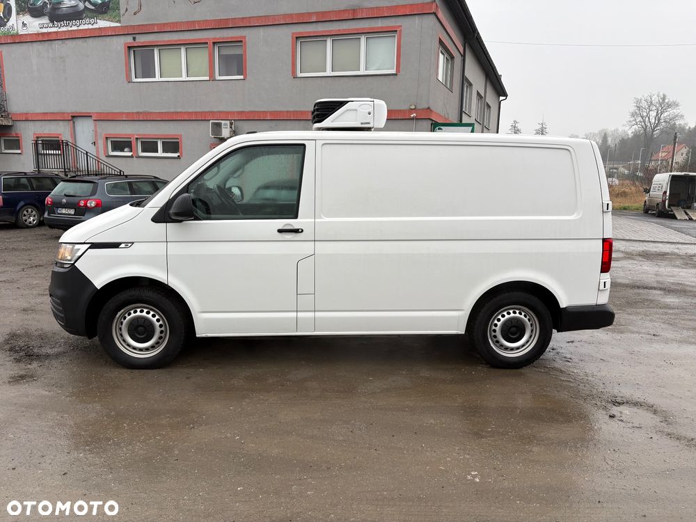 Volkswagen Transporter - 9