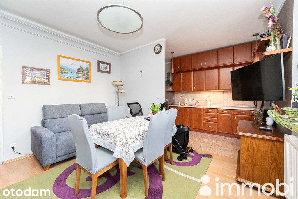 Zadbane 2 pokoje z balkonem na Mokotowie