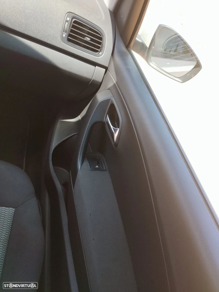 VW Polo - 12