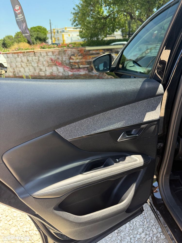 Peugeot 3008 BlueHDi 120 Stop & Start Allure - 21