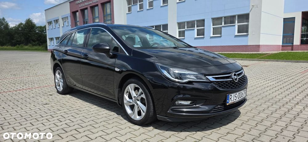 Opel Astra 1.6 CDTI Dynamic S&S - 1