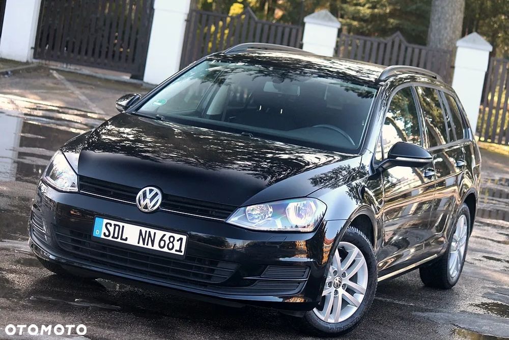 Volkswagen Golf 1.6 TDI BlueMotion Technology Comfortline - 4