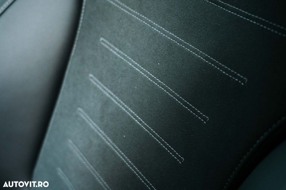 Mercedes-Benz GLC Coupe 300 e 4MATIC - 31