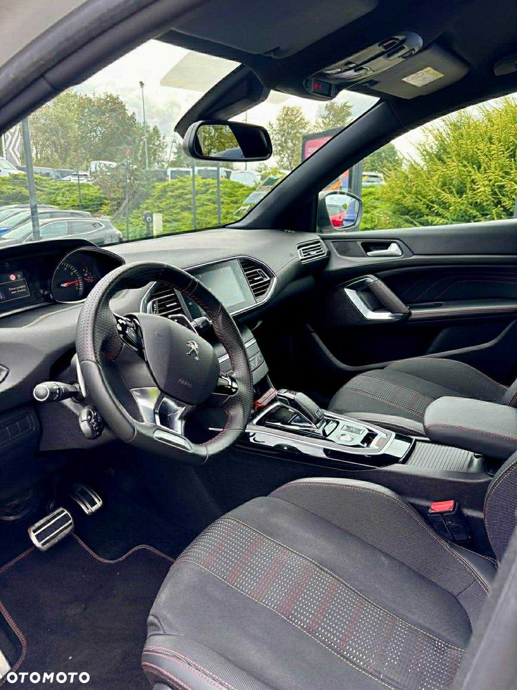 Peugeot 308 PureTech 130 GPF EAT8 Stop & Start GT - 8