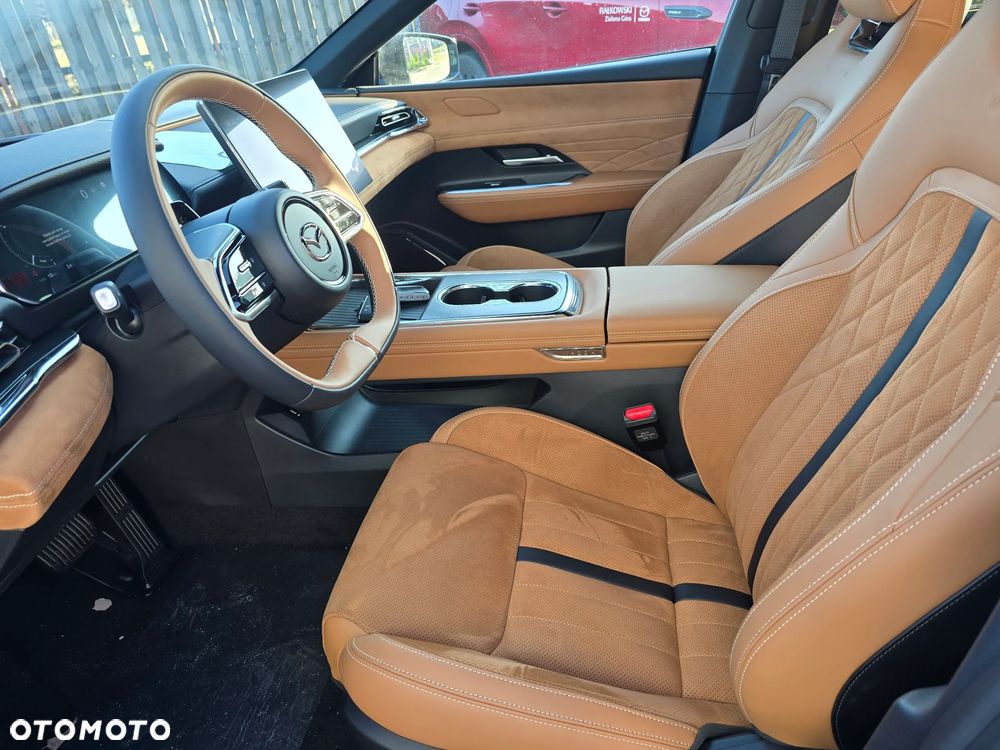 Mazda 6e 68.8kWh Takumi Plus - 8
