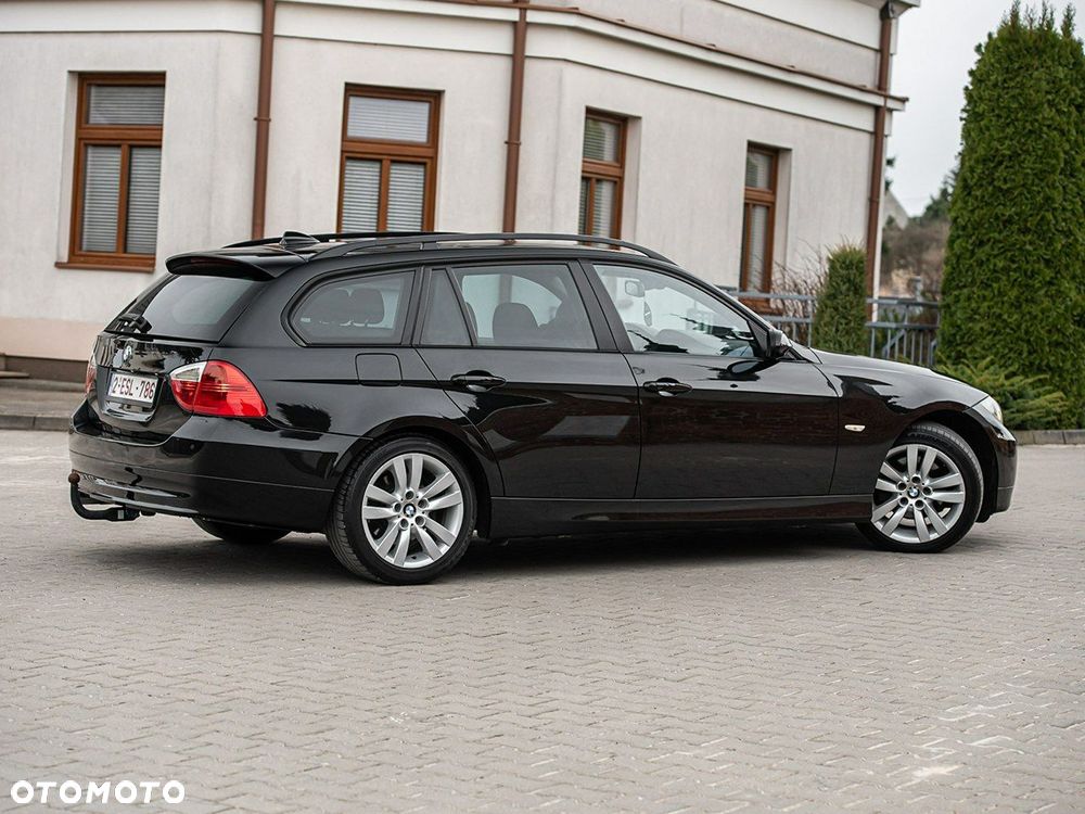 BMW Seria 3 - 17