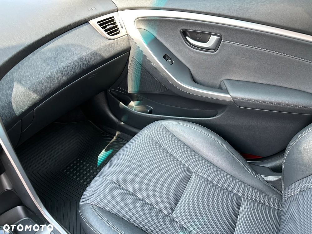 Hyundai i30 - 17