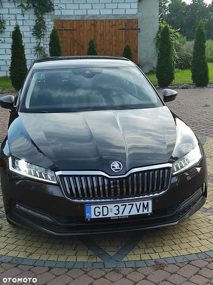 Skoda Superb 2.0 TDI Ambition DSG - 2