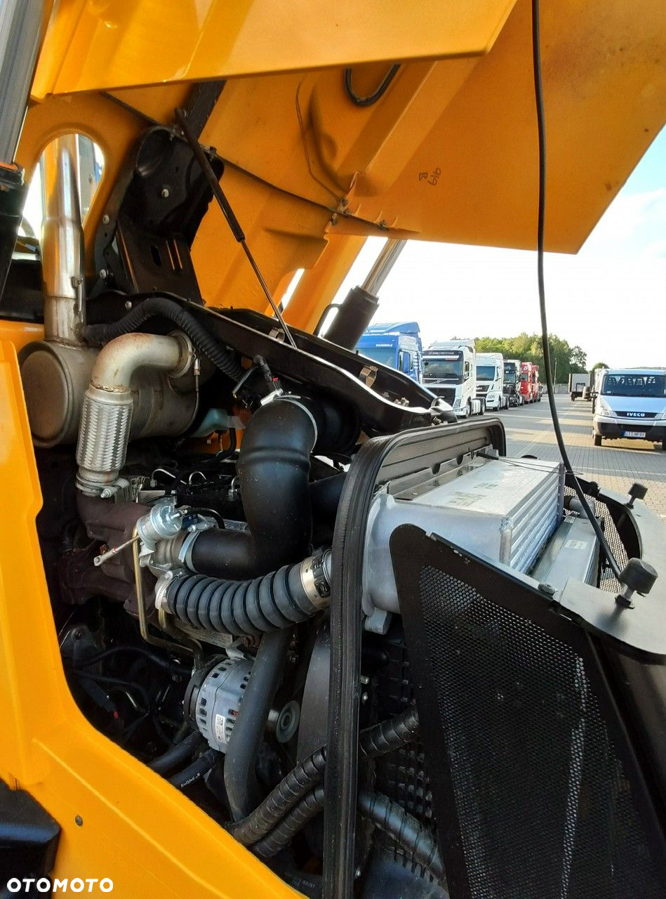 JCB 3CX - 29