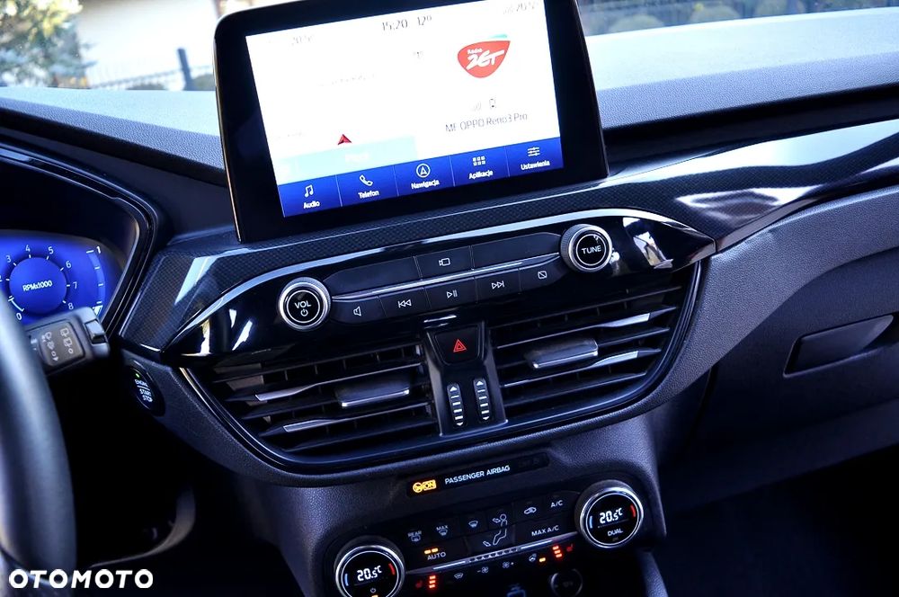 Ford Kuga 1.5 EcoBoost FWD ST-Line X - 32