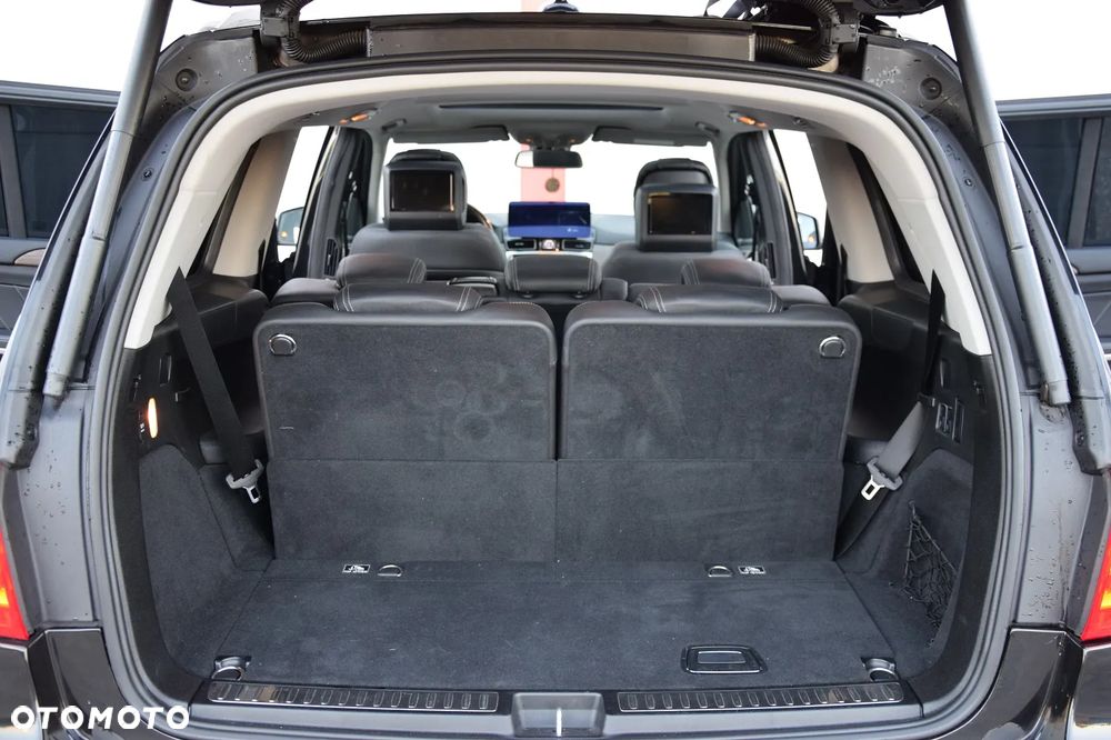 Mercedes-Benz GL 500 4-Matic - 24