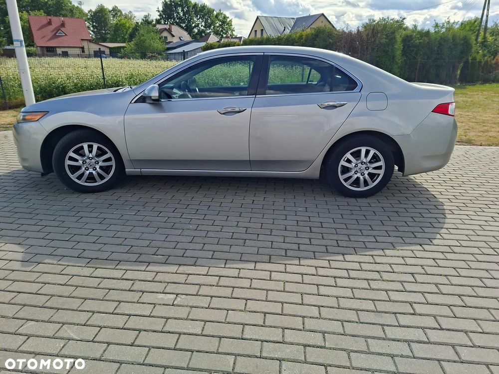 Honda Accord 2.0 Executive - 14