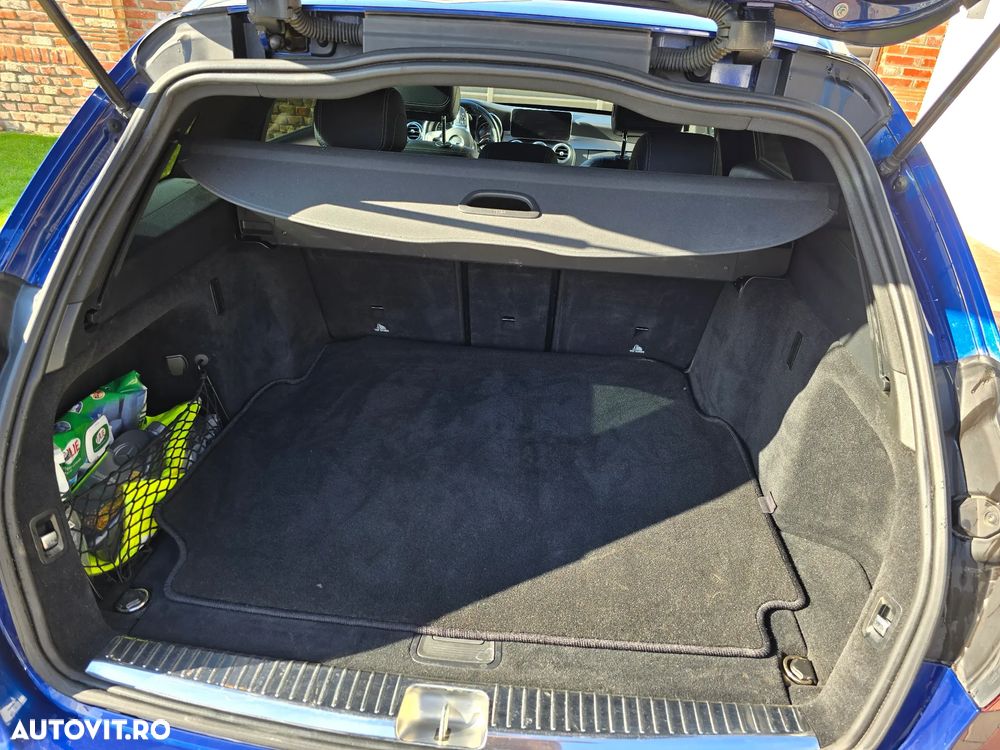 Mercedes-Benz C 220 d T 9G-TRONIC AMG Line - 10