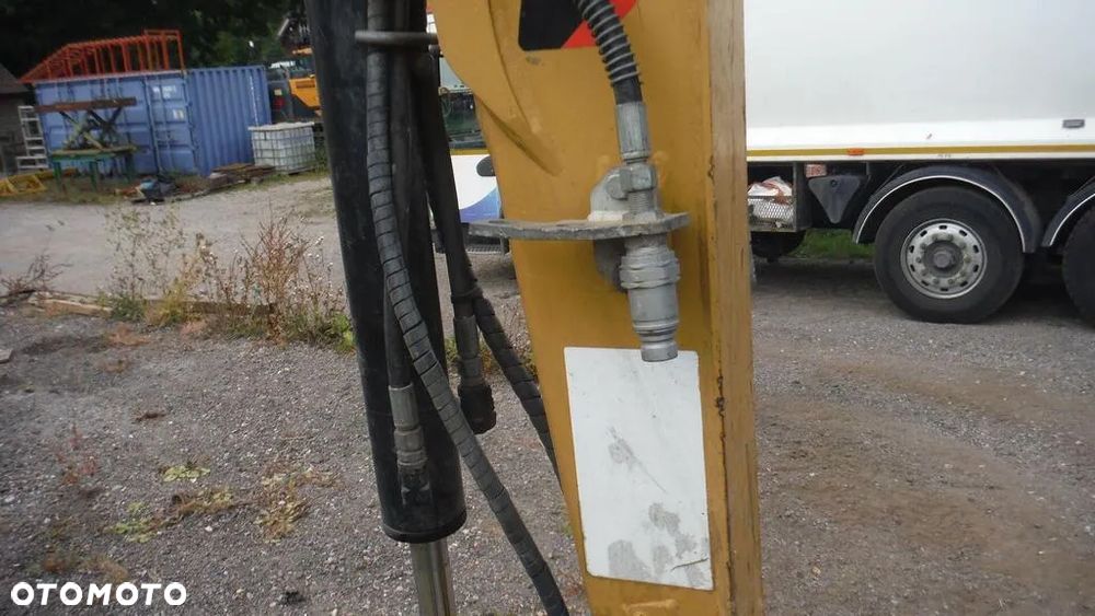 Caterpillar 302.7DCR - 7