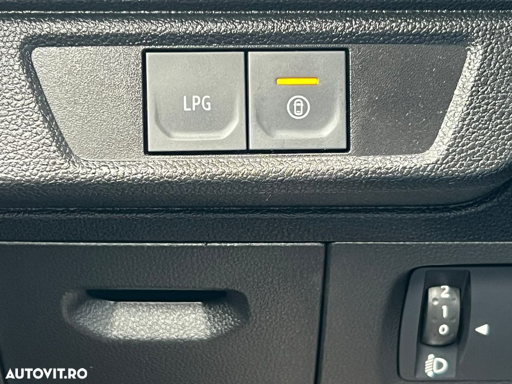 Dacia Logan ECO-G 100 MT6 Journey - 14