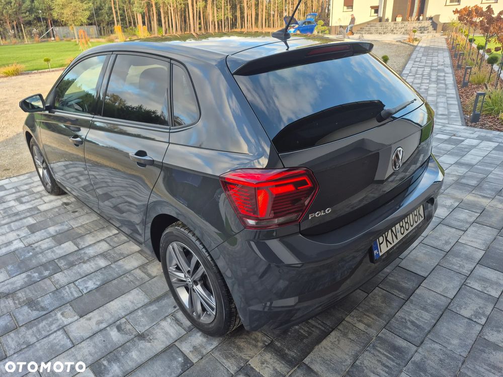 Volkswagen Polo - 8