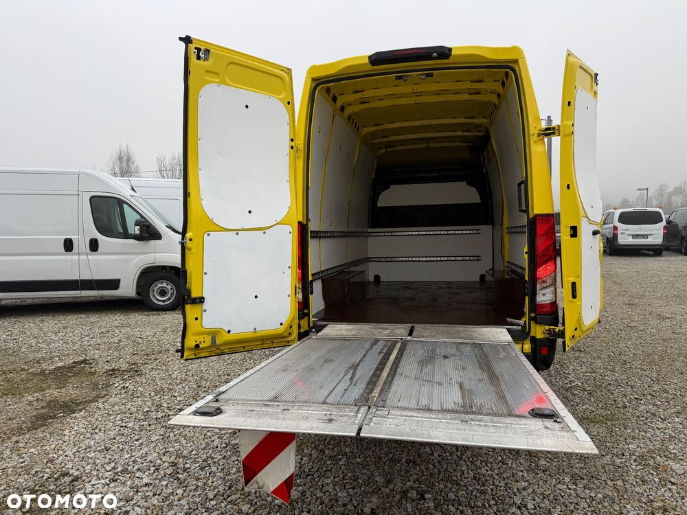 Iveco 2020/Daily/Winda BAR/Średni/manual/Klima/Tempomat/Business Pakiet - 10