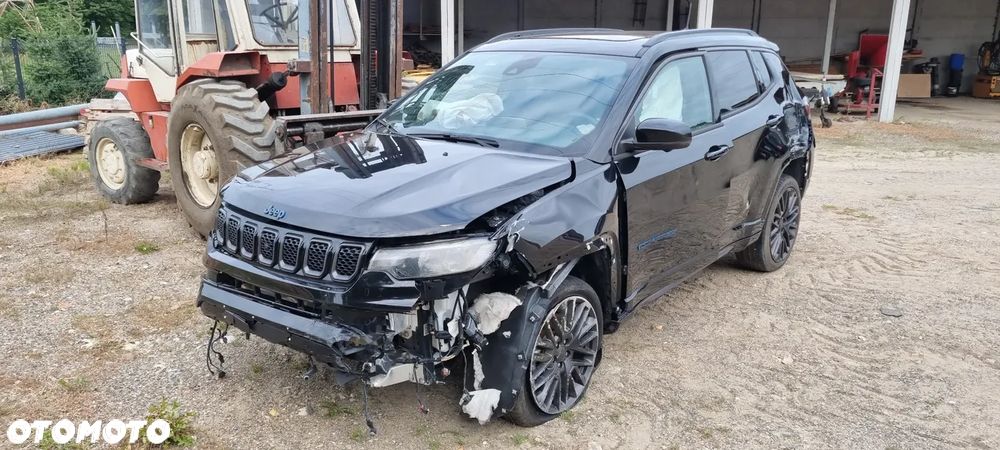 Jeep Compass 1.3 T-GDI 4xe PLUG-IN HYBRID Automatik Limited - 4