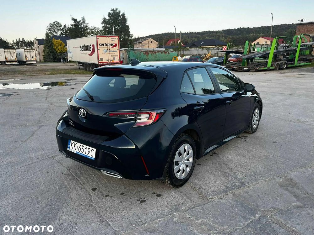 Toyota Corolla - 4