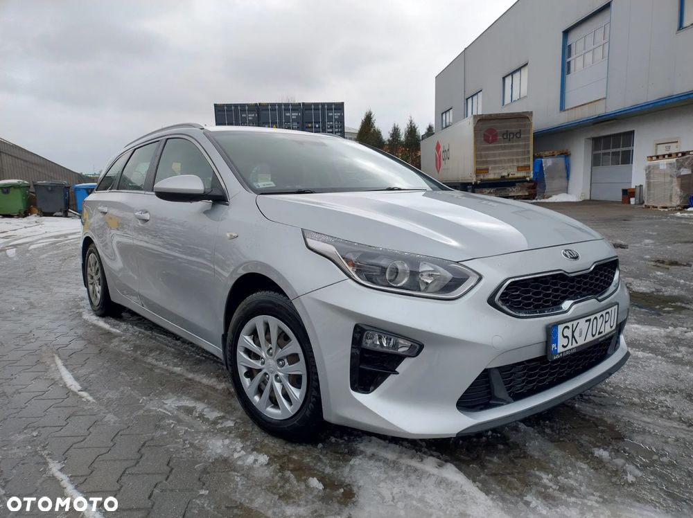 Kia Ceed - 8