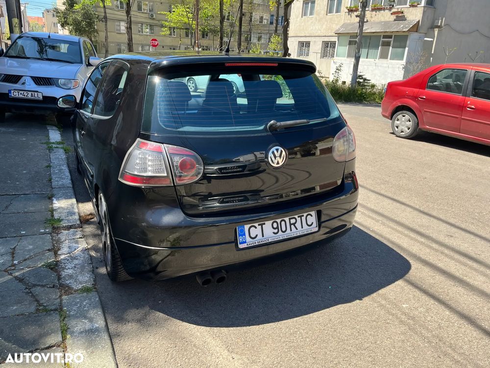 Volkswagen Golf 2.0FSI GTI DSG - 3