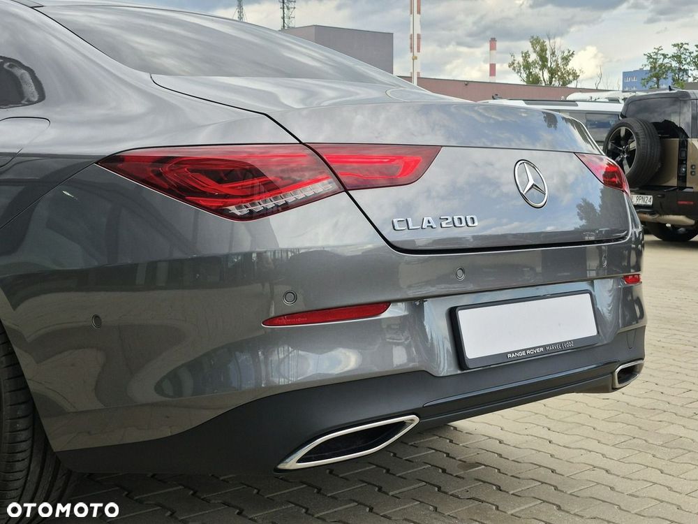 Mercedes-Benz CLA 200 7G-DCT Edition Progressive Line - 17