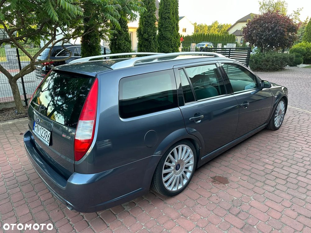Ford Mondeo V6 ST 220 - 5