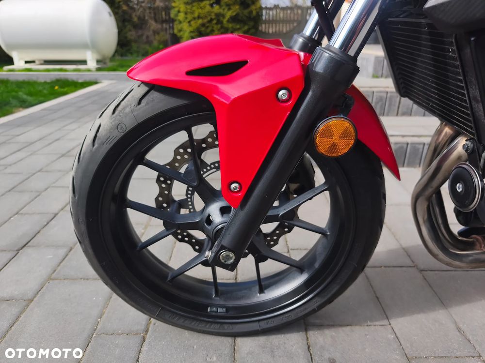Honda CB - 18