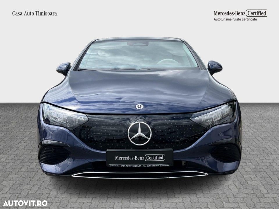 Mercedes-Benz EQE 300 - 8