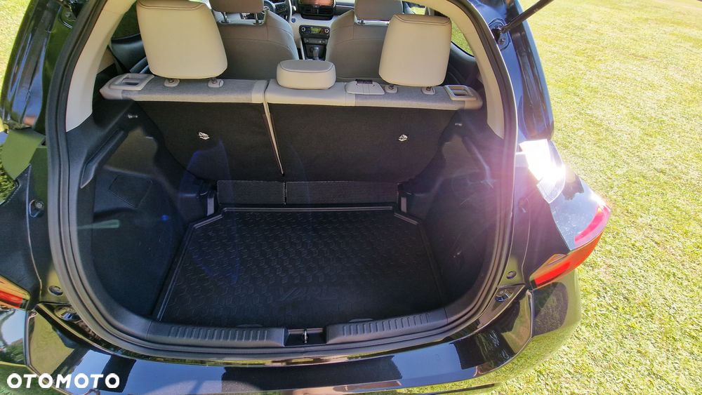 Toyota Yaris Hybrid 1.5 Executive - 8